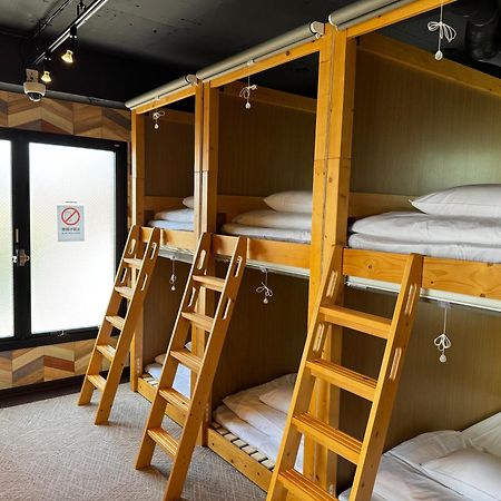 Capsule Hotel Continue Nijojokita Kjóto Exteriér fotografie